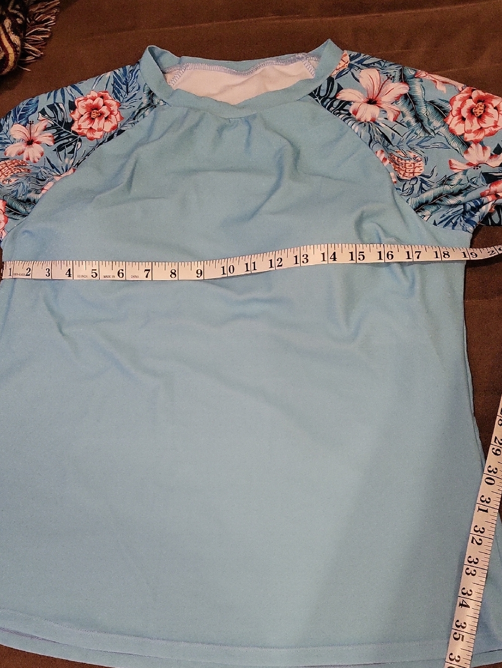 Light Blue Floral Long-Sleeve Swimsuit Top Women's Size XL - Picture 4 of 4